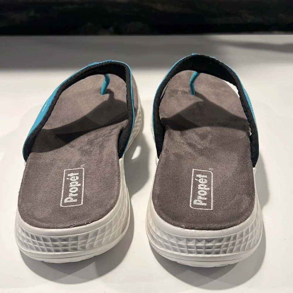 Propet new without